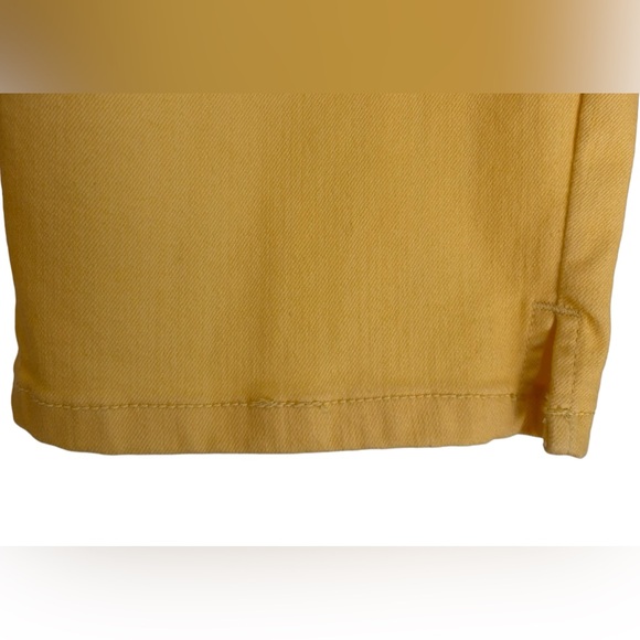 Womens Croft & Barrow Yellow Capri Pants Size 12 - Picture 4 of 6